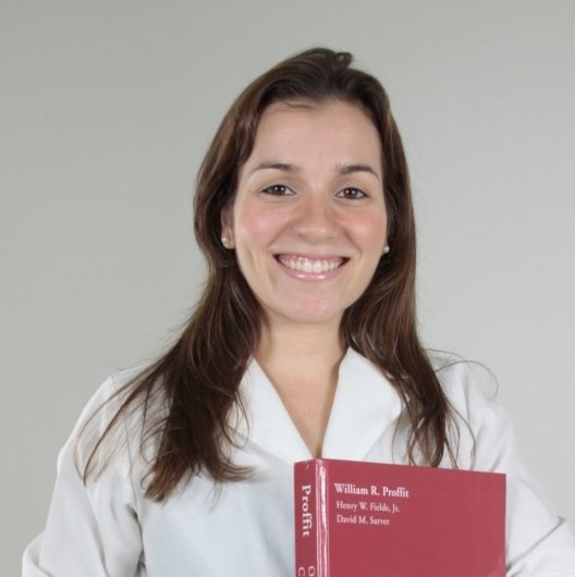 Dra. Renata Judice
