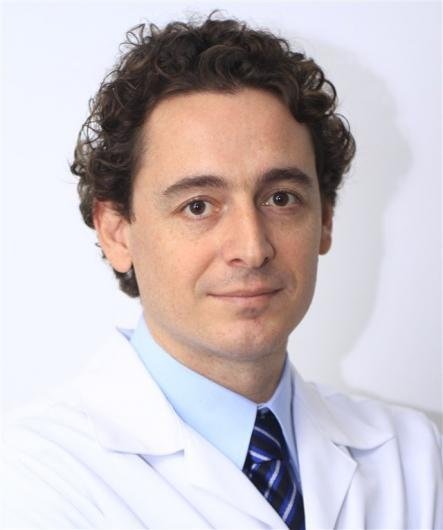 Dr. Marcelo Fuganti Borba