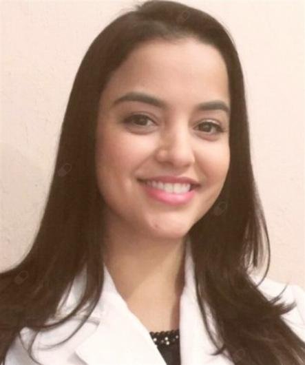 Dra. Mônica Calazans Silva Cherpak