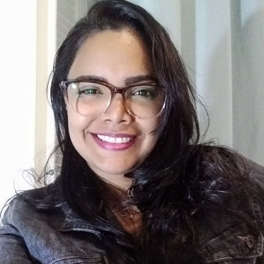 Samia Macedo