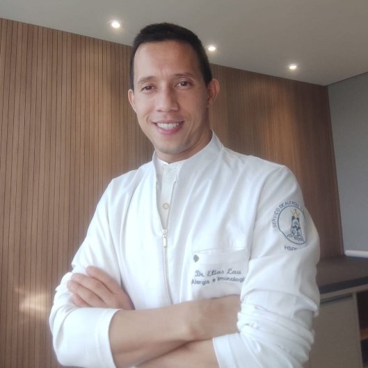 Dr. Elias Lap Cheong Lau Rodriguez