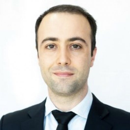 Dr. Andrei Gustavo Reginatto