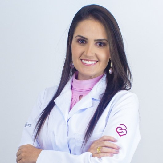 Dra. Bruna Paula Silveira