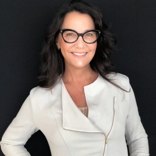 Dra. Cristiane Monnerat Aylmer