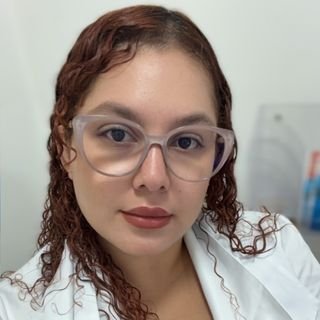 Dra. Jacqueline Matias Moreira