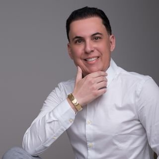 Dr. Cláudio Vidal