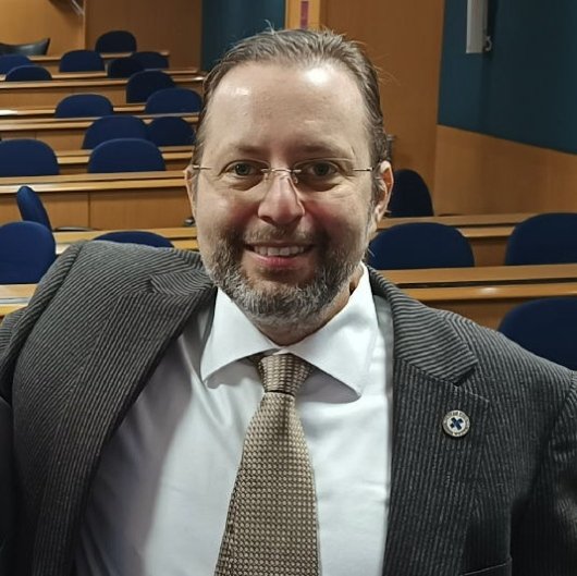 Dr. Rafael Bernardon