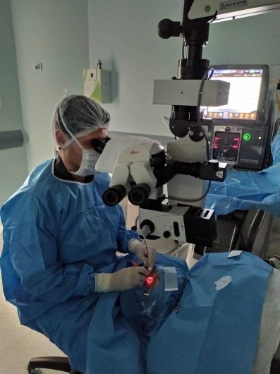 Dr. Saymom Souza de Toledo