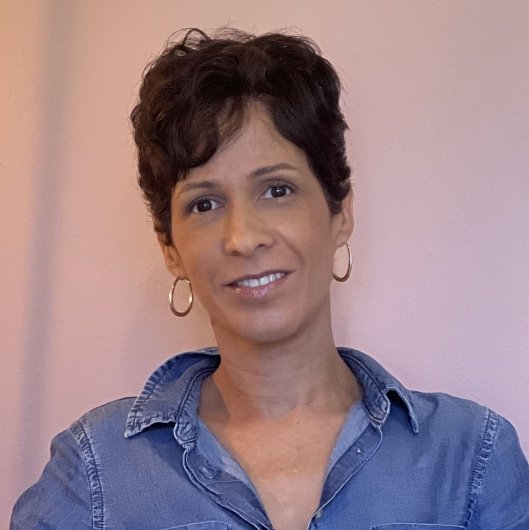 Dra. Ana Flavia Santana
