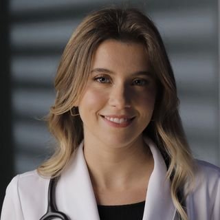 Dr. Luiza Araújo Nogueira