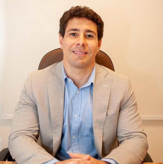 Dr. Lincoln Alves Vignoli