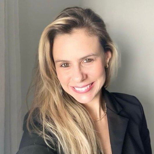 Helaine Casão