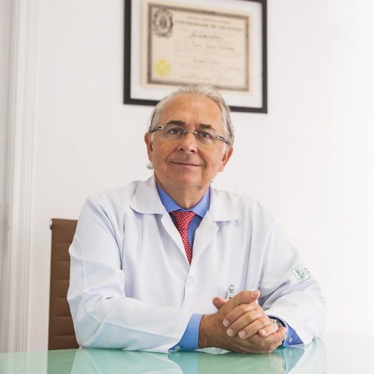 Dr. Romulo Brasil Filho