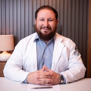 Dr. Daniel Wurzler