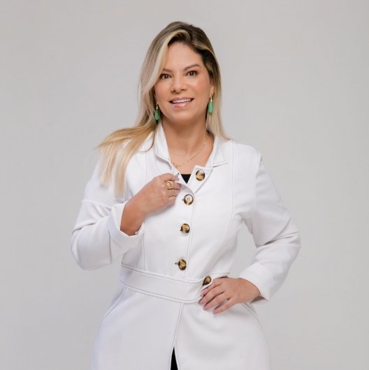 Dra. Kelly Castro