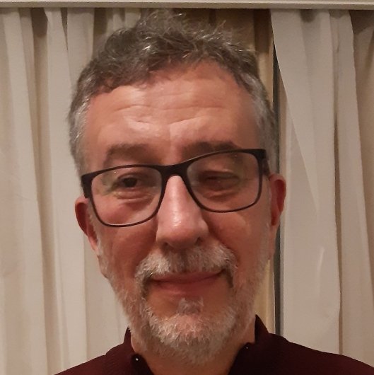 Dr. Emerson Vidal