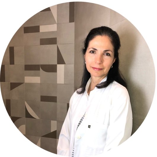 Dra. Adriana Couto Rosa Dutra de Oliveira