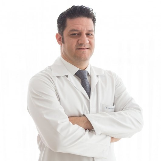 Dr. Marcos Tavares de Oliveira