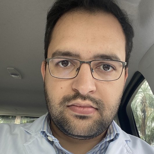 Dr. Herbert Cunha Moreira Santos
