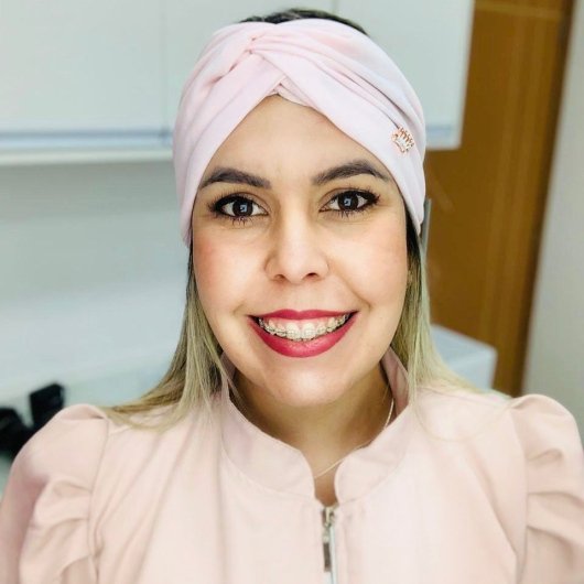 Dra. Vanessa Aparecida Rocha da Silva