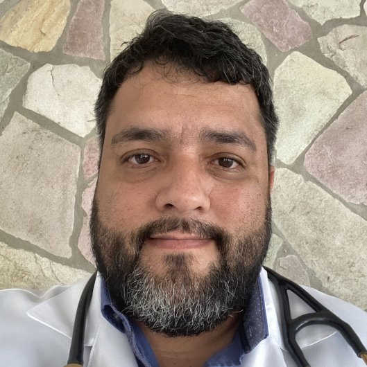 Dr. Adilson Boson Almeida Junior