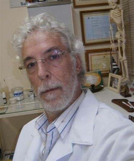Dr. Roberto Glasberg