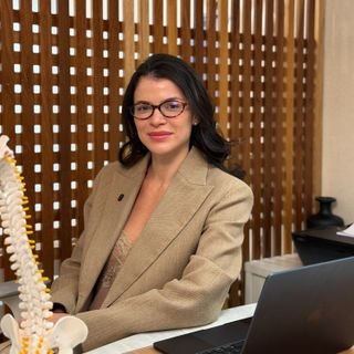 Dra. Ana Luisa Medeiros e Silva