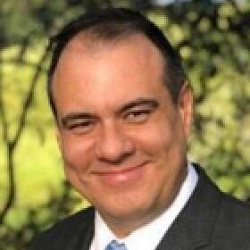 Dr. Araripe Fernandes Varella Neto