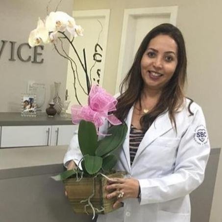 Dra. Katia Regina Fonseca de Vasconcellos