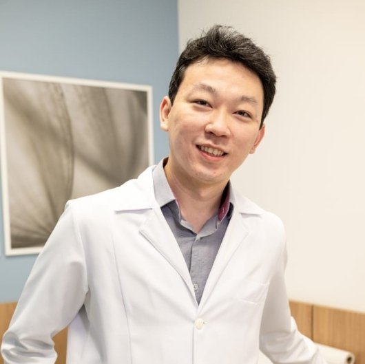 Dr. Caio Matsubara