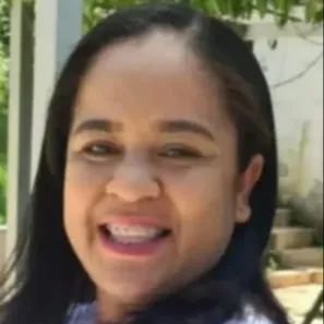 Dra. Juliana Pereira dos Santos