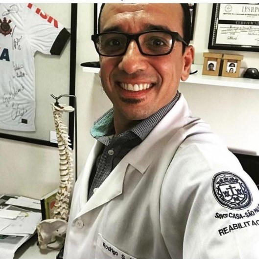 Dr. Rodrigo Ferreira