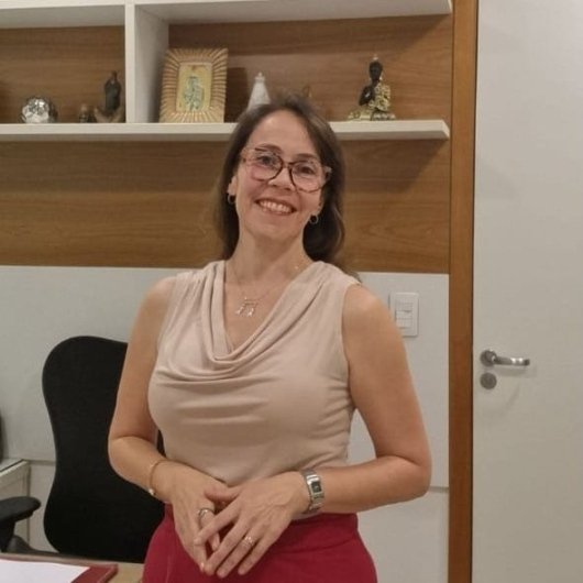 Dra. Aline Ambrosio