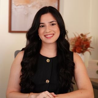 Dra. Gabrielle Figueira