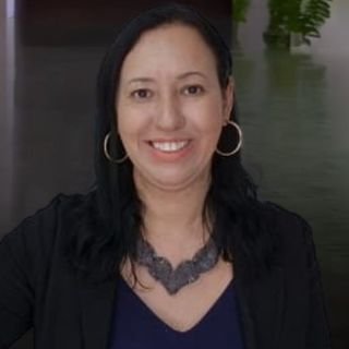 Dra. Lucimara Siqueira