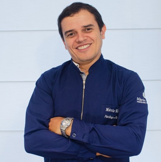 Dr. Márcio Santana Monteiro