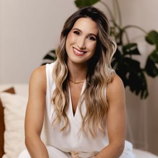 Dra. Raquel Bortolotti