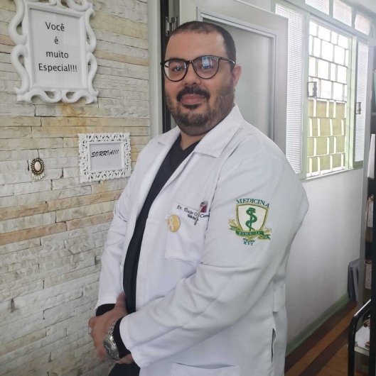 Dr. Tiago Camillo