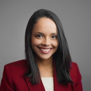 Dra. Mariana Pires