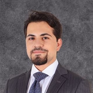 Dr. Gustavo Junho Toledo