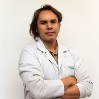 Dr. Adilson Lima