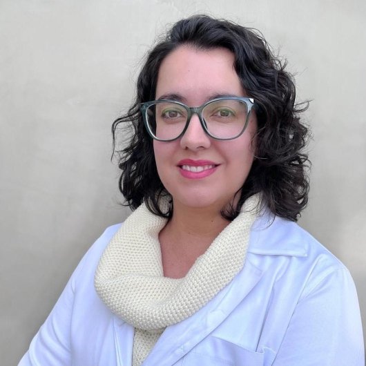 Dra. Adriana Cenachi