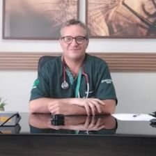 Dr. Fábio de Vasconcellos Aquino