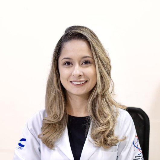 Dra. Karoline Gomes