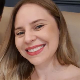 Andressa Salvador Dickel