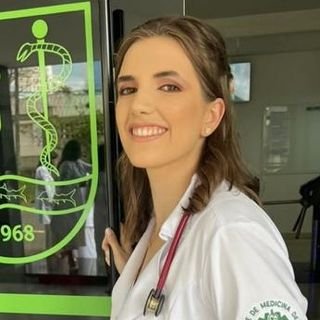Dra. Ana Carolina Lima