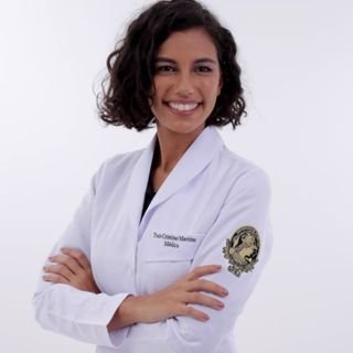 Dra. Thaís Cristino Martins