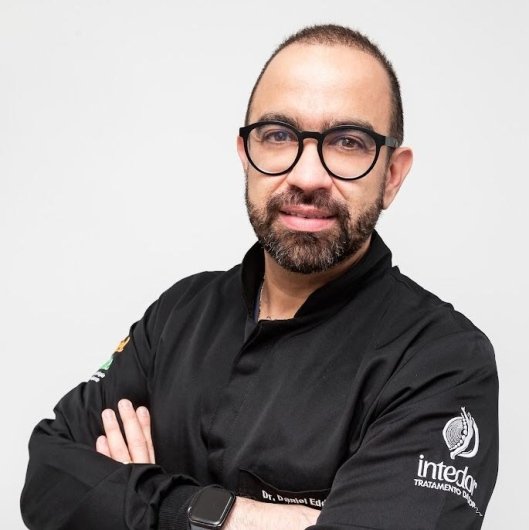Dr. Daniel Edde de Oliveira Silva