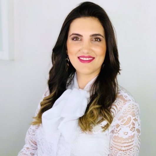 Dra. Fernanda Paglia Duran