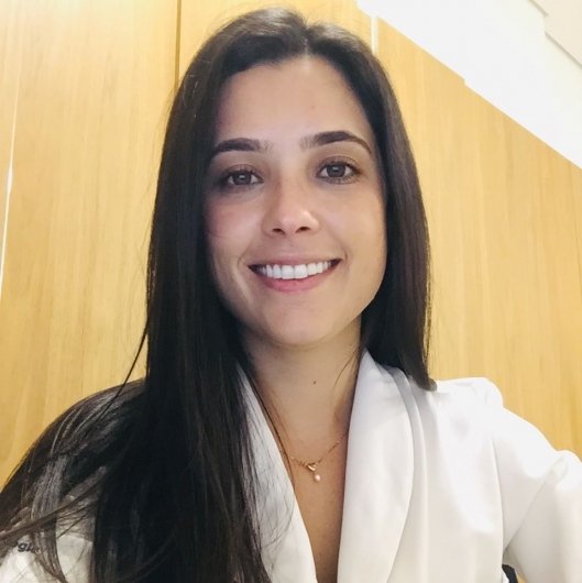 Dra. Nayana da Silva Cunha